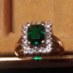 Emerald and ZZ Ring